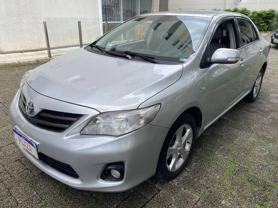 TOYOTA COROLLA 2.0 XEI 16V FLEX 4P AUTOMÁTICO